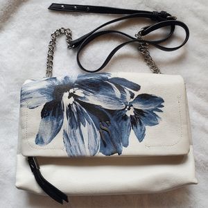 Simply Vera Vera Wang Blue Floral Crossbody Purse